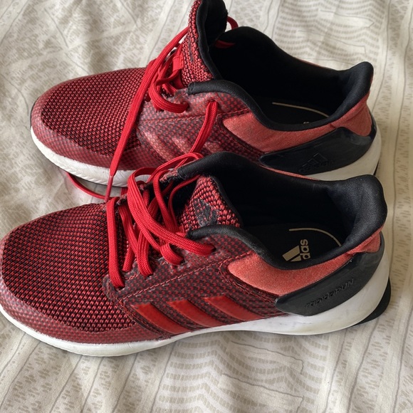 adidas Performance Boys' RapidaRun K Running Shoe, 12K US - Picture 4 of 8